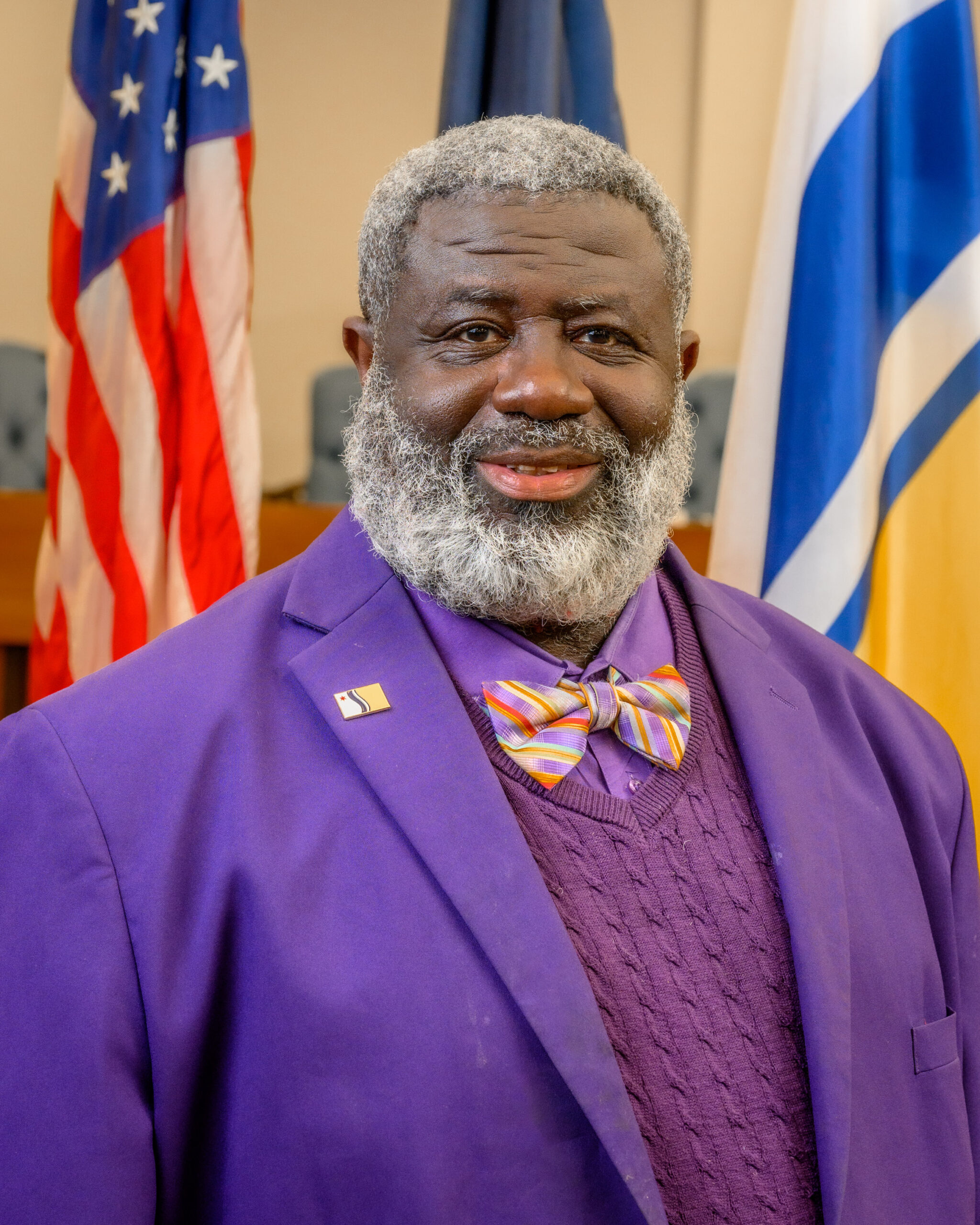 Headshot of Dr. Oliver Davis