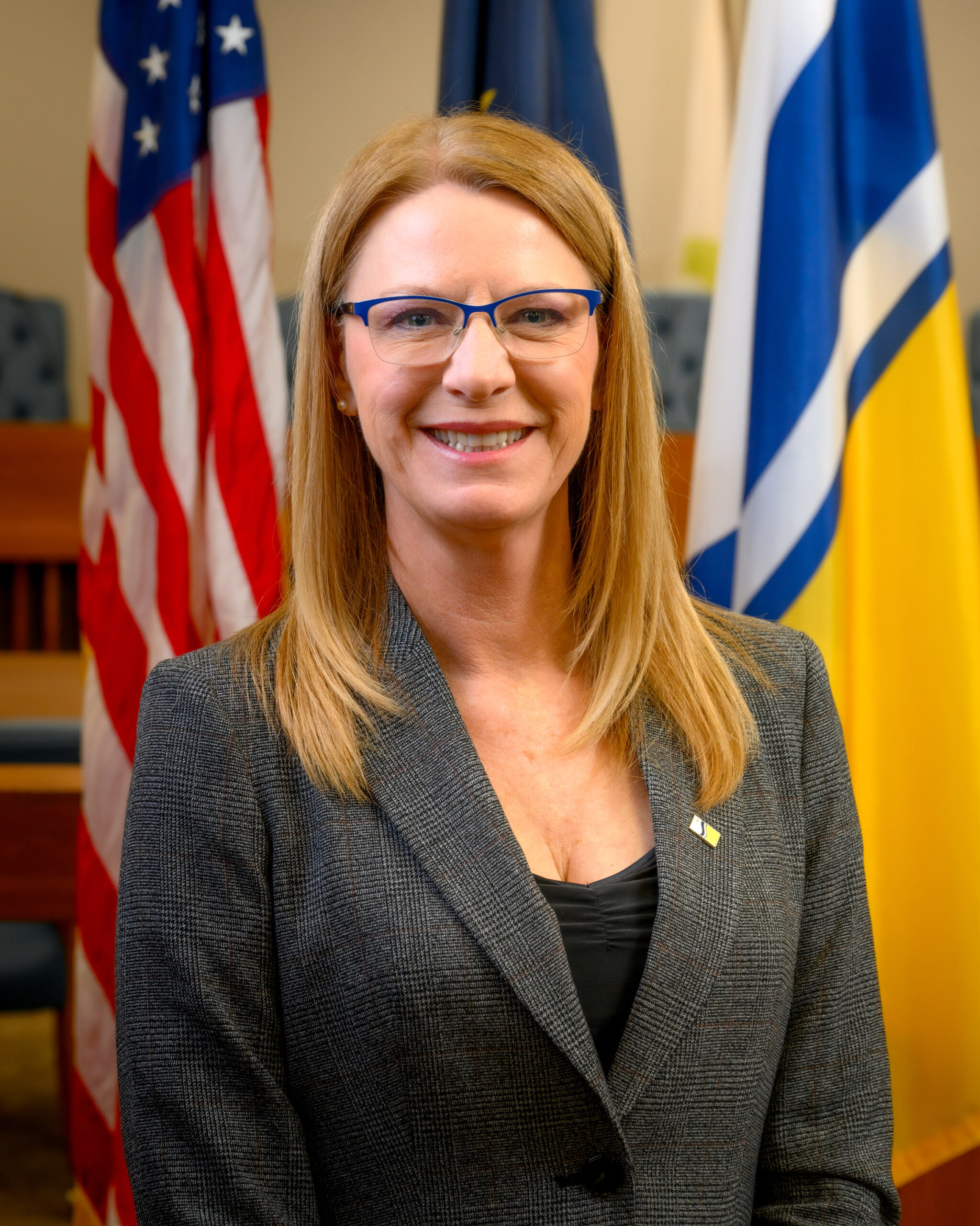 Headshot of Sheila Niezgodski